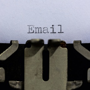 Critique du livre « SEND : the essential guide to email for office and home »